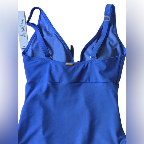 Nicole Miller Studio “NWT” $98 1 Piece Swimsuit 💖💖🌷🌷HOST PICK💖💖🌷🌷❣️❣️❣️ - Picture 2 of 10